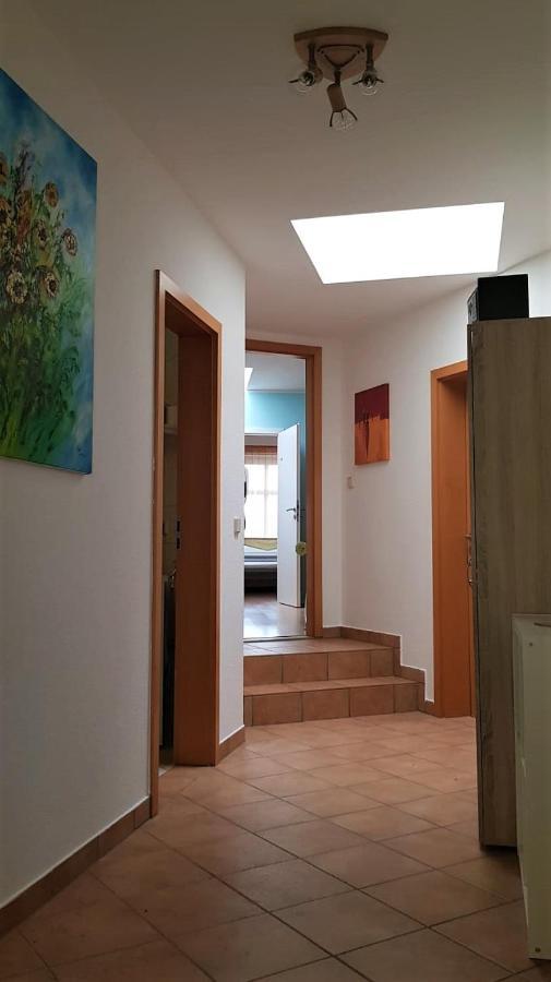 Gaestewohnung 4-Raum Wohnung Fuer 2-8 Personen Zwickau Ngoại thất bức ảnh