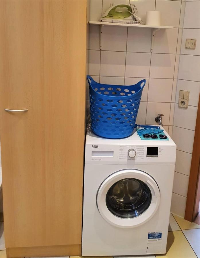 Gaestewohnung 4-Raum Wohnung Fuer 2-8 Personen Zwickau Ngoại thất bức ảnh